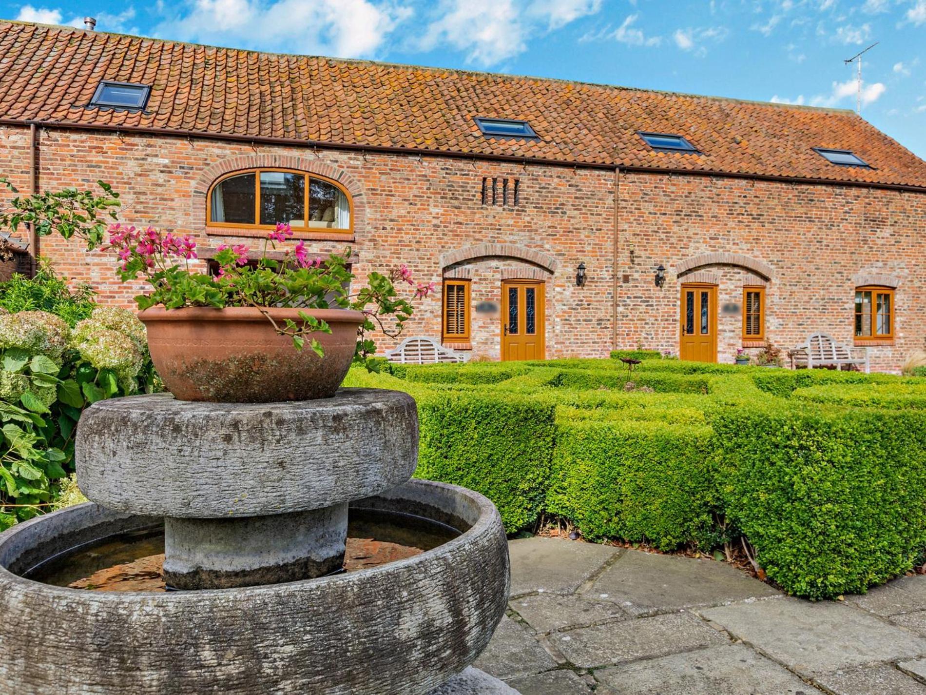 2 Bed In Filey 79280 Villa Wold Newton  Eksteriør billede